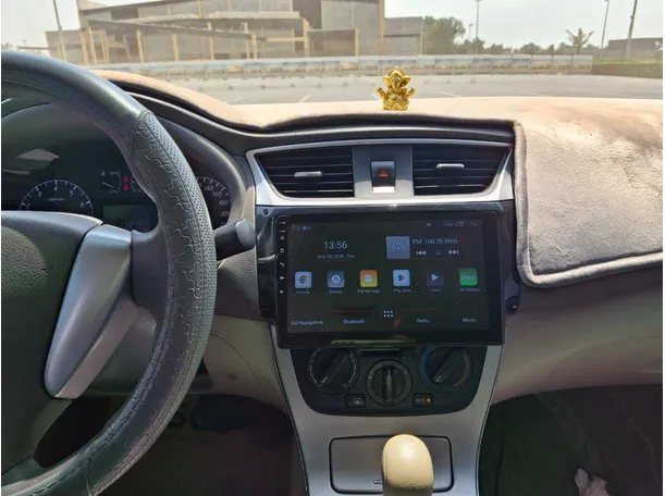 Car image 16