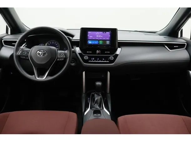 Car image 14