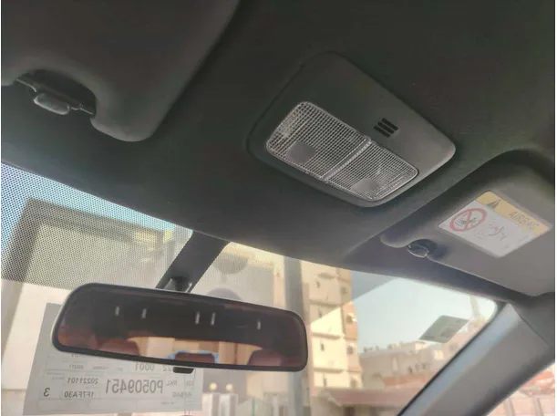 Car image 38