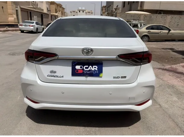 Car image 6