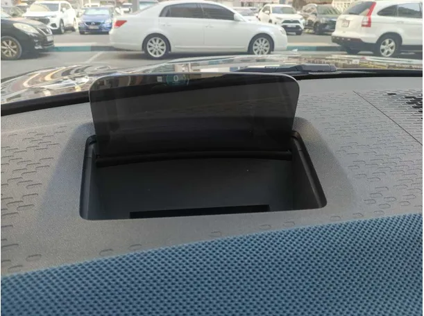 Car image 23