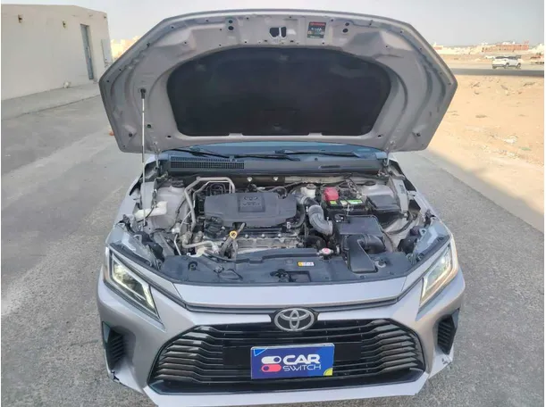 Car image 37