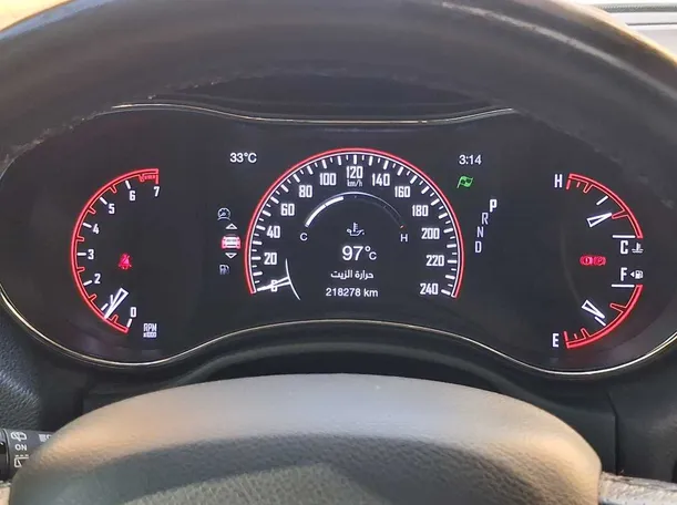 Car image 17
