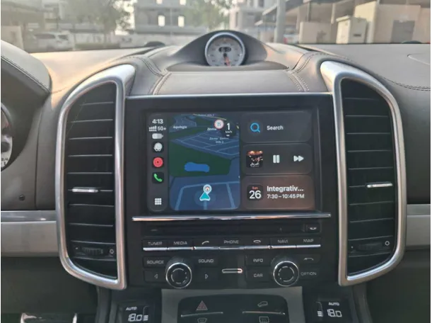 Car image 17