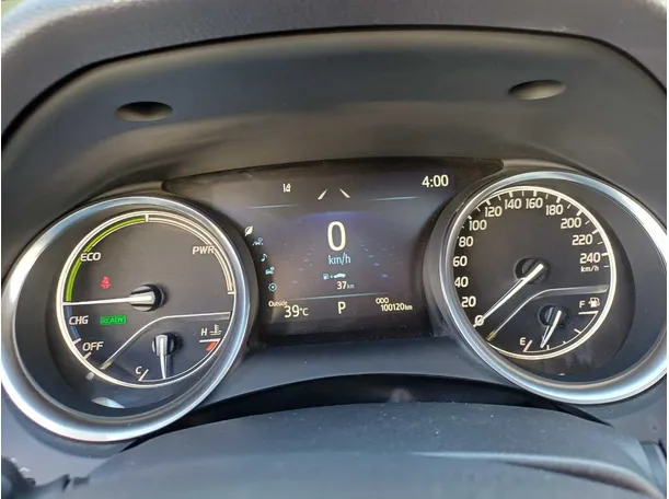 Car image 19