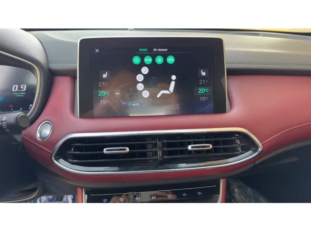 Car image 15