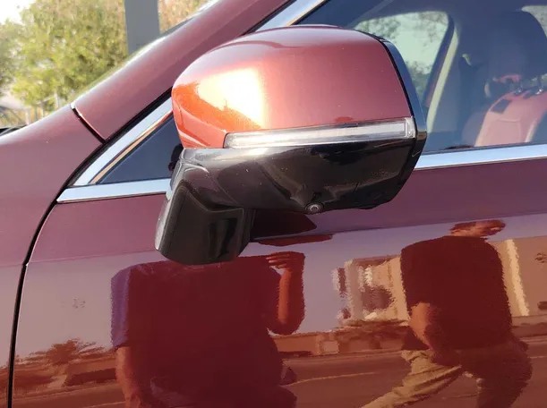 Car image 30