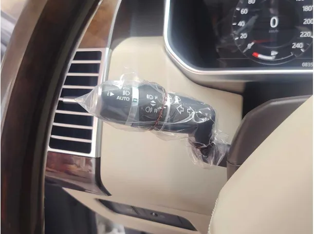 Car image 39
