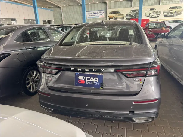 Car image 5
