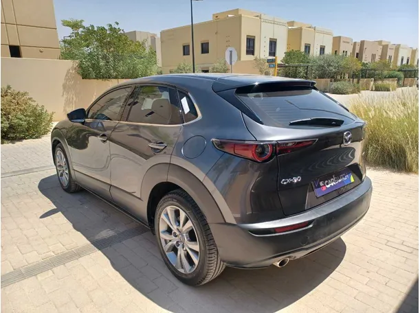 Car image 7