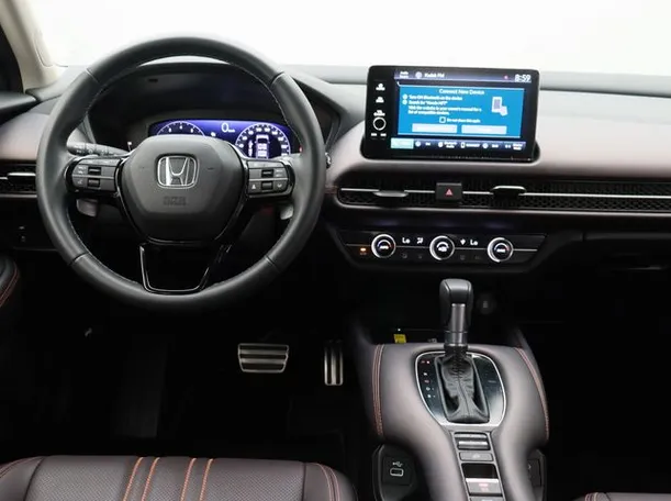 Car image 15