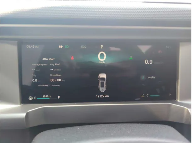 Car image 23