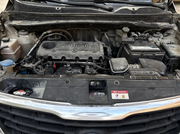 Car image 27