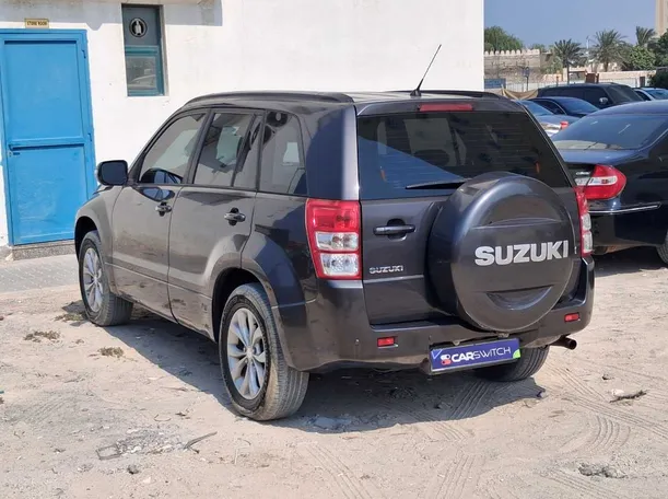Car image 7
