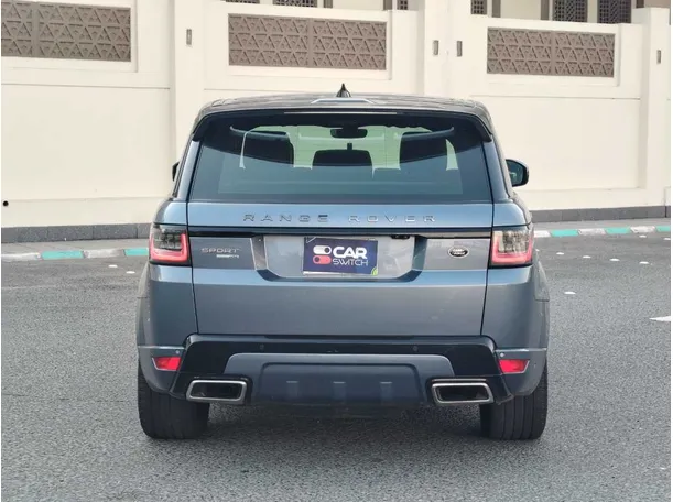 Car image 6