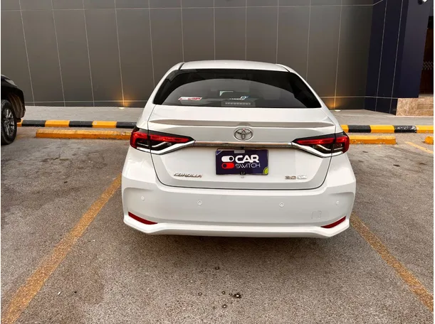 Car image 6