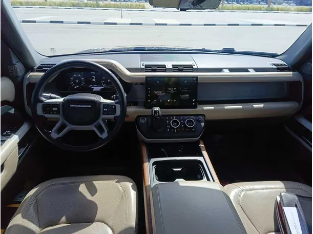 Car image 21