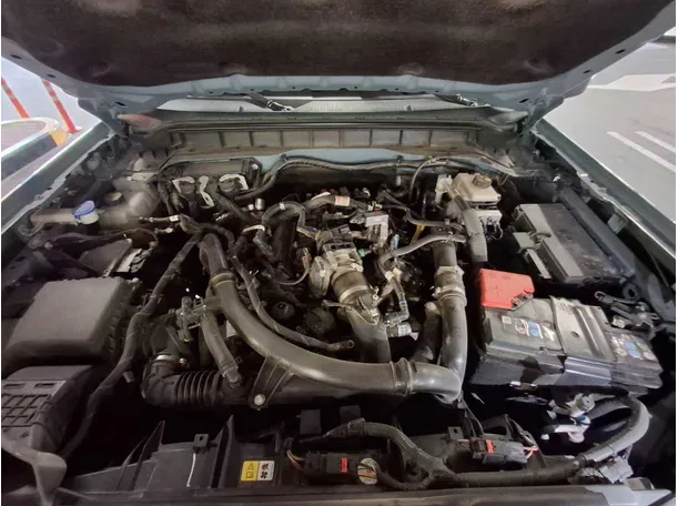 Car image 20