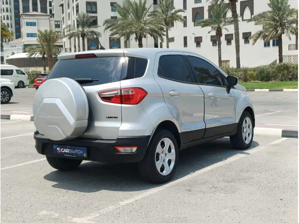 Car image 5