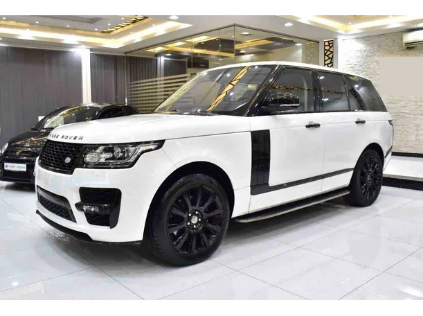 2016 رنج روفر فوج في الإمارات