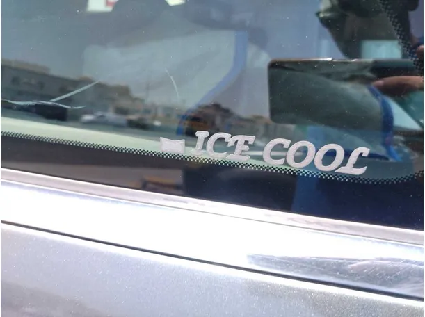 Car image 35
