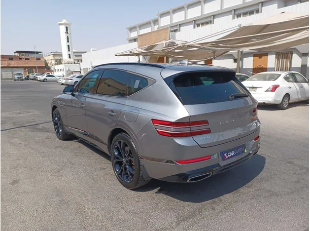Car image 7