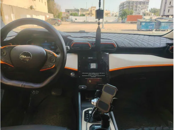 Car image 20