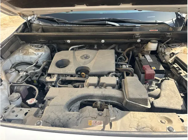 Car image 23
