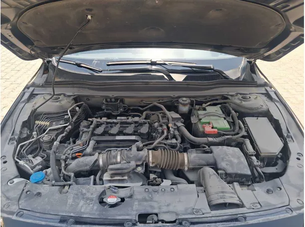 Car image 20