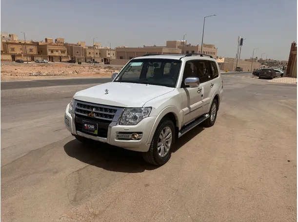 2022 Mitsubishi Pajero in KSA