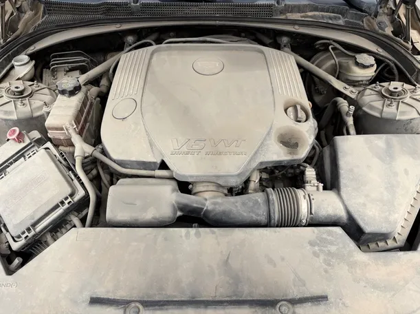 Car image 27