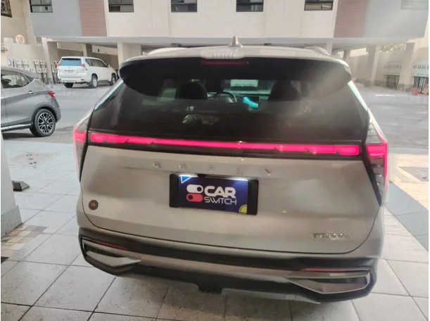 Car image 6