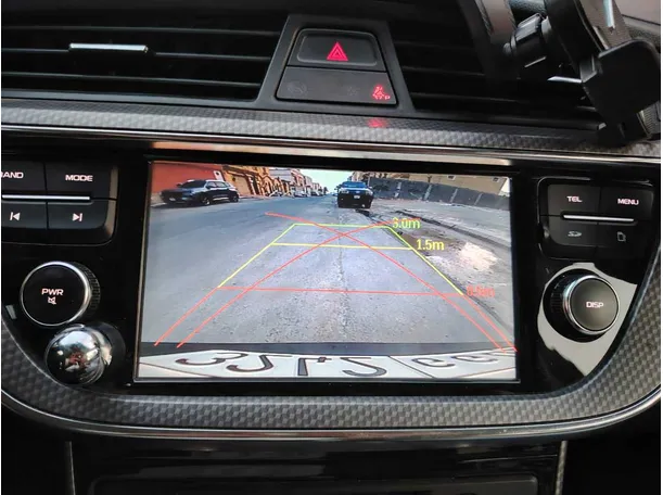 Car image 37