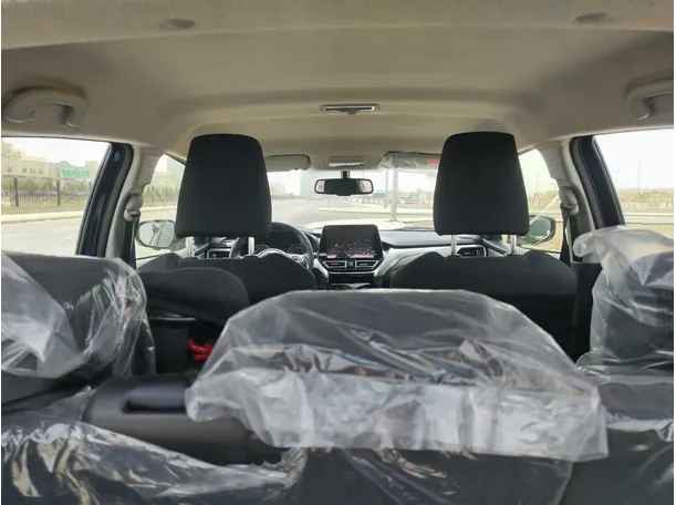 Car image 26