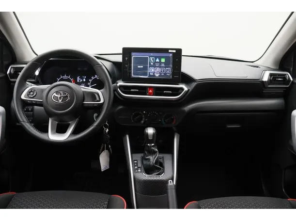 Car image 14