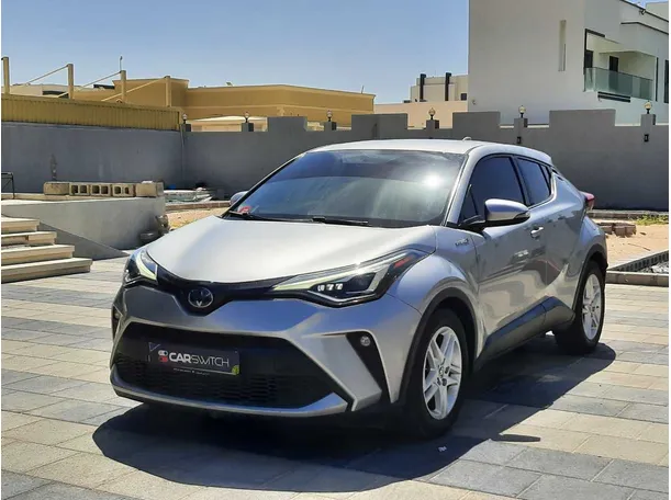 2022 تويوتا C-HR في دبي