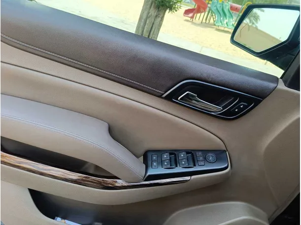 Car image 29