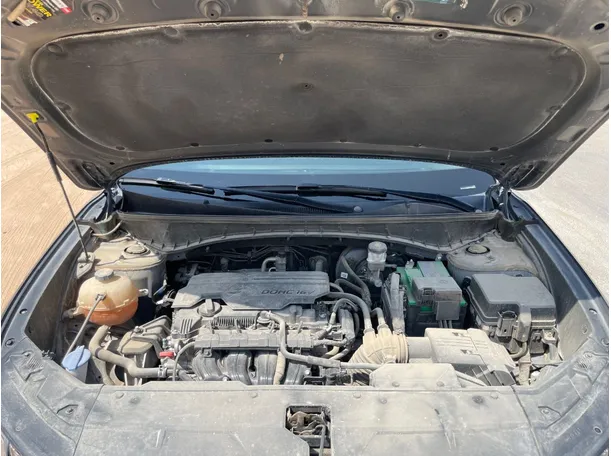 Car image 24