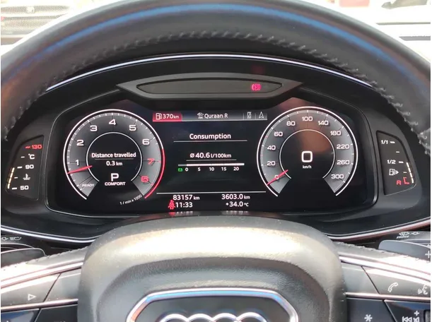 Car image 25