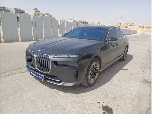 2023 BMW 735 in KSA