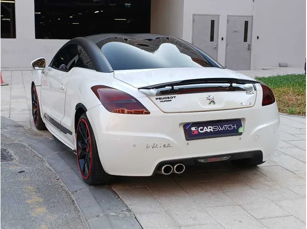 Car image 7