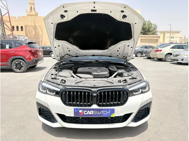 Car image 29
