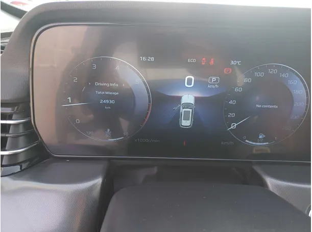 Car image 21