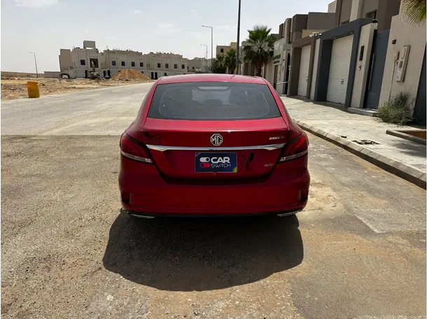 Car image 6