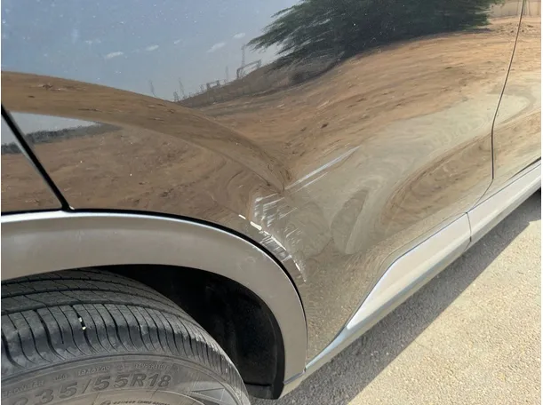 Car image 26