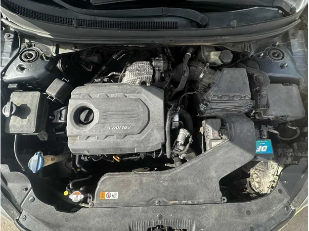 Car image 30