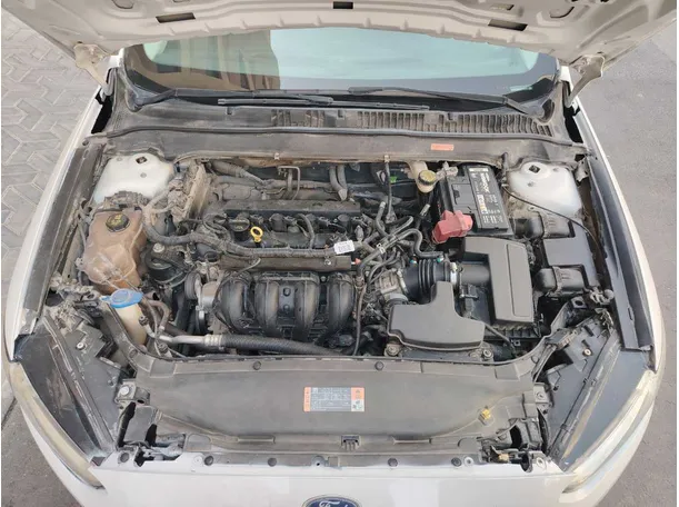 Car image 32