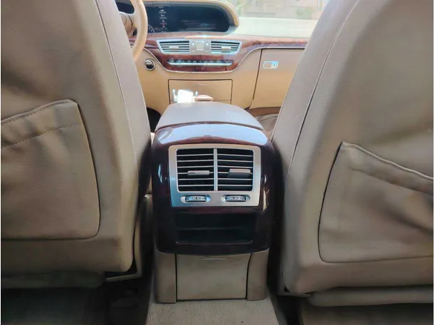 Car image 31