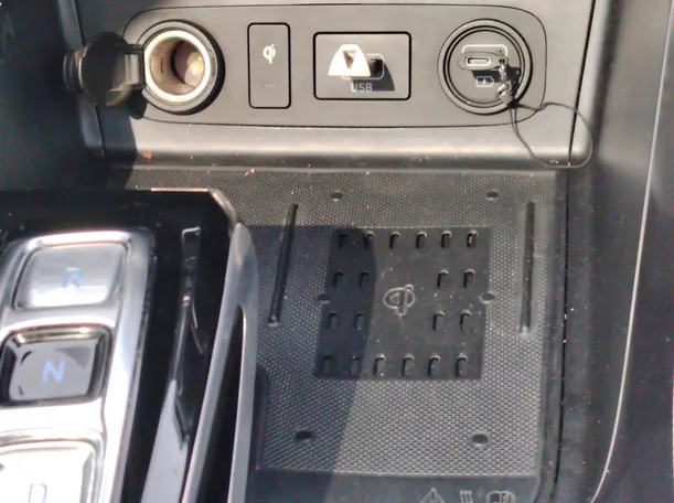 Car image 20