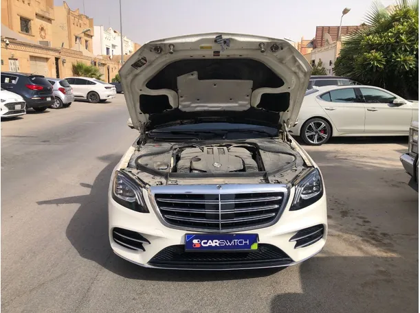 Car image 23